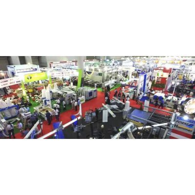 機械及原輔材料在現代工業中的核心地位與協同發展